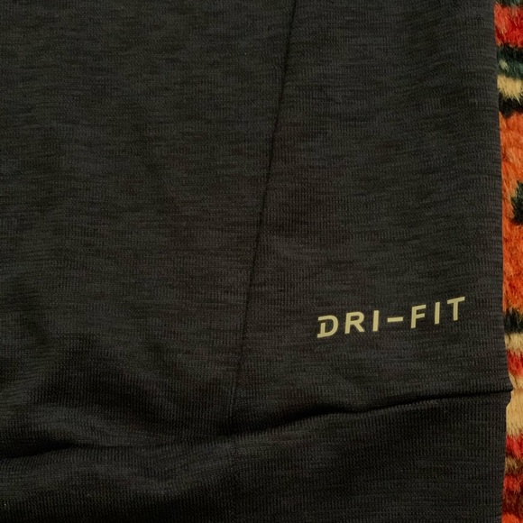 Nike Dri-fit made by Jordan. - Picture 4 of 7